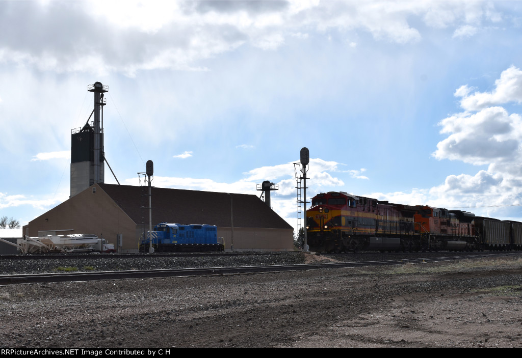 KCS 4600/BNSF 8529/FARX 3854